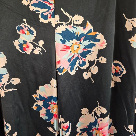 Anthropologie Elevenses Tansy Ruffle Leg Pants Black Floral US Size 6 - Picture 13 of 15